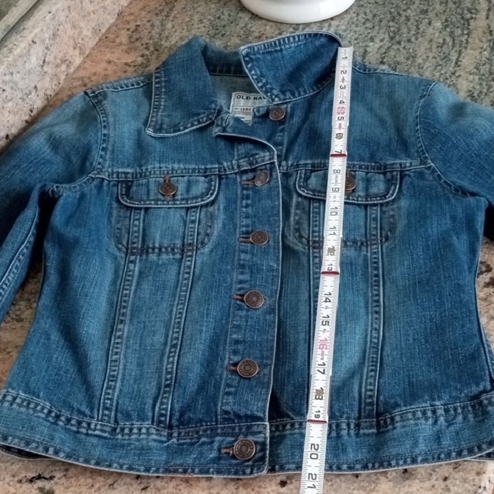 Old Navy Classic Cropped Blue Jean Jacket - Picture 5 of 7